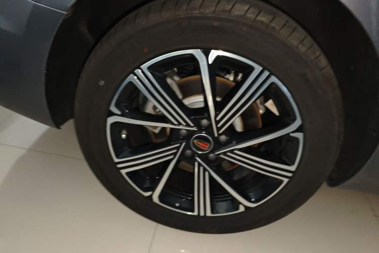 Used Hongqi H5 PHEV 2025 170 Super Hybrid Version Exterior 8