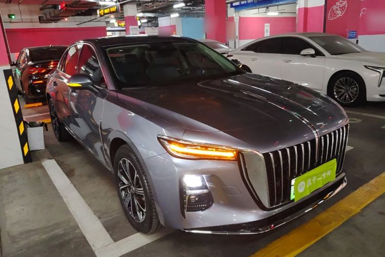 Used Hongqi H5 PHEV 2025 170 Super Hybrid Version Front Right 45 Deg