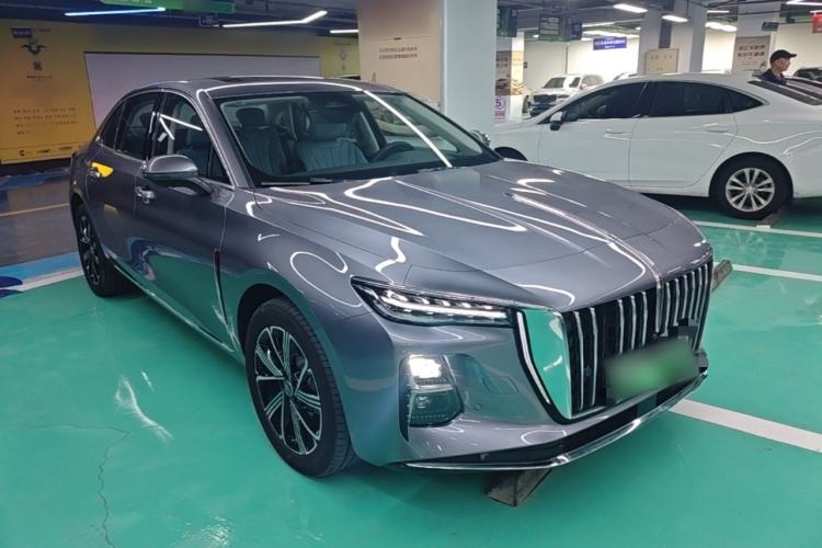 Used Hongqi H5 PHEV 2025 170 Super Hybrid Version Front Right 45 Deg