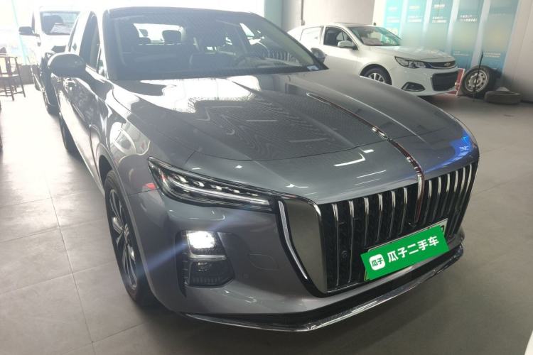 Used Hongqi H5 PHEV 2025 170 Super Hybrid Version Front Right 45 Deg