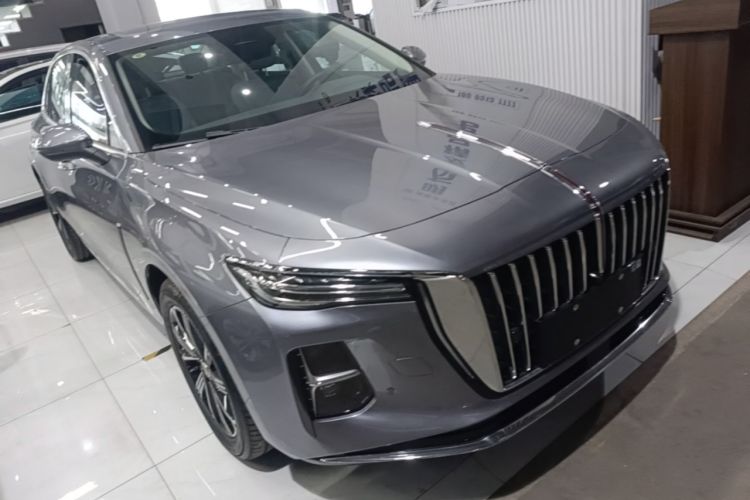 Used Hongqi H5 PHEV 2025 170 Super Hybrid Version Front Right 45 Deg