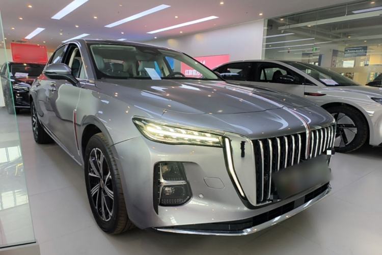 Used Hongqi H5 PHEV 2025 170 Super Hybrid Version Front Right 45 Deg