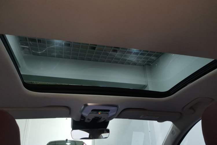 Used Hongqi H5 PHEV 2025 170 Super Hybrid Version Headliner