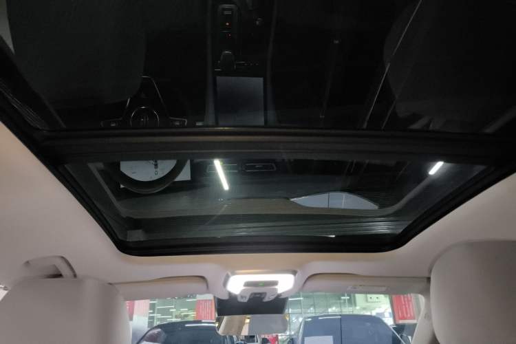 Used Hongqi H5 PHEV 2025 170 Super Hybrid Version Headliner