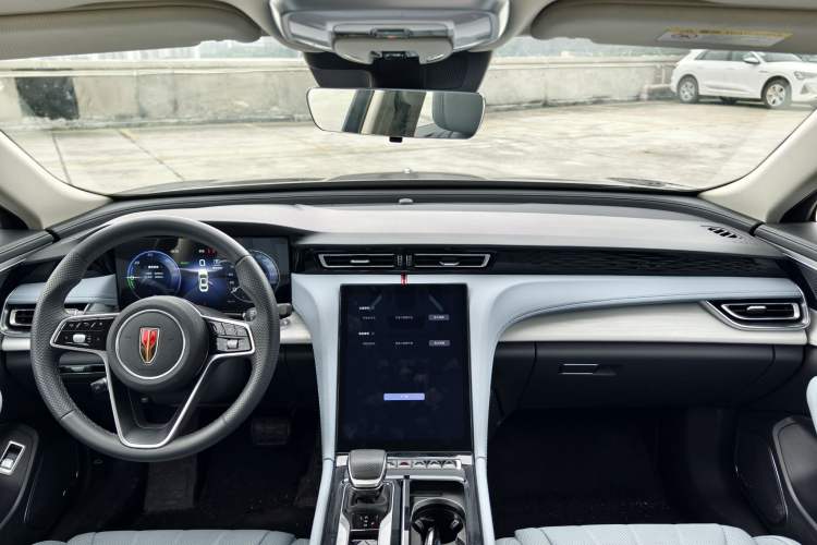 Used Hongqi H5 PHEV 2025 170 Super Hybrid Version Interior 5