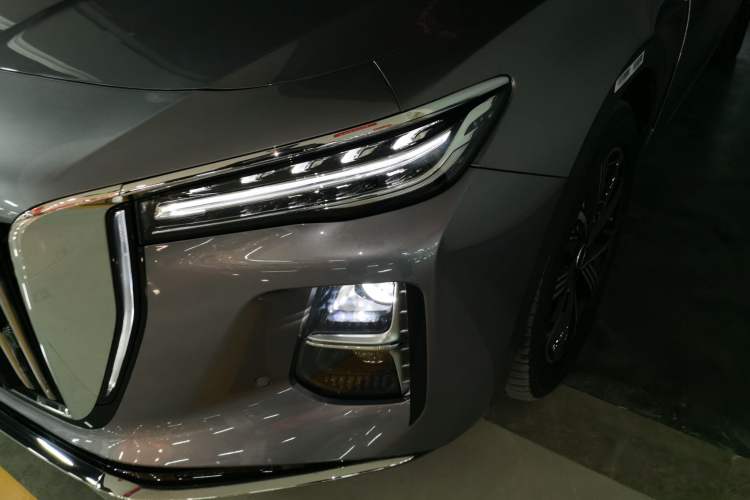 Used Hongqi H5 PHEV 2025 170 Super Hybrid Version Left Front Headlight