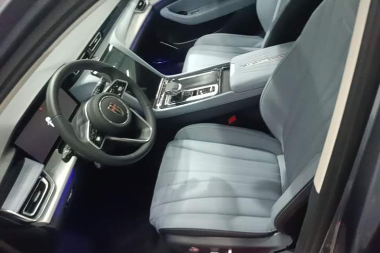 Used Hongqi H5 PHEV 2025 170 Super Hybrid Version Left Front Seat