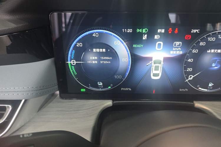 Used Hongqi H5 PHEV 2025 170 Super Hybrid Version Odometer Close Up