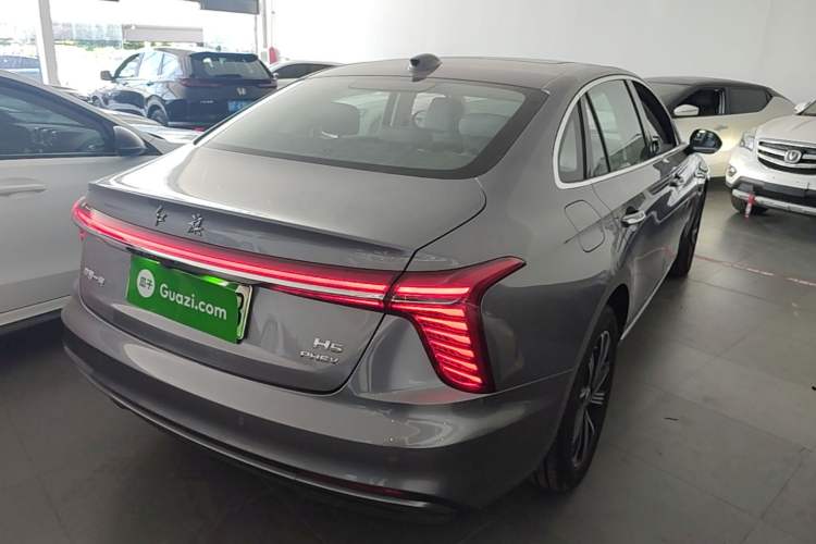 Used Hongqi H5 PHEV 2025 170 Super Hybrid Version Rear Right 45 Deg