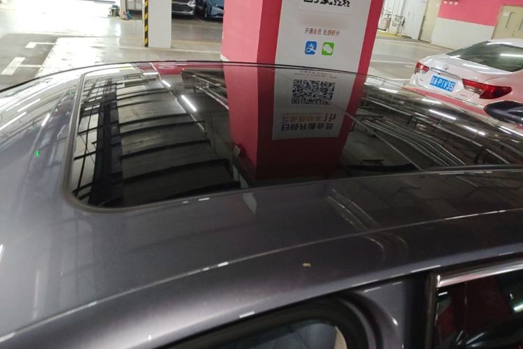 Used Hongqi H5 PHEV 2025 170 Super Hybrid Version Roof
