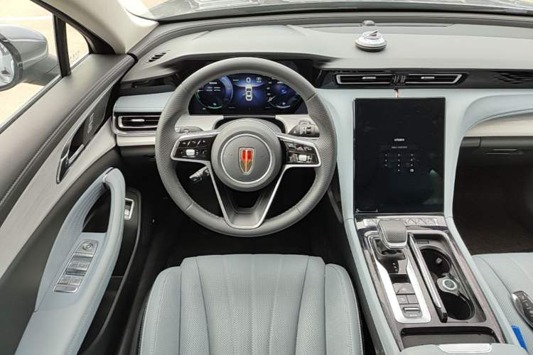Used Hongqi H5 PHEV 2025 170 Super Hybrid Version Steering Wheel