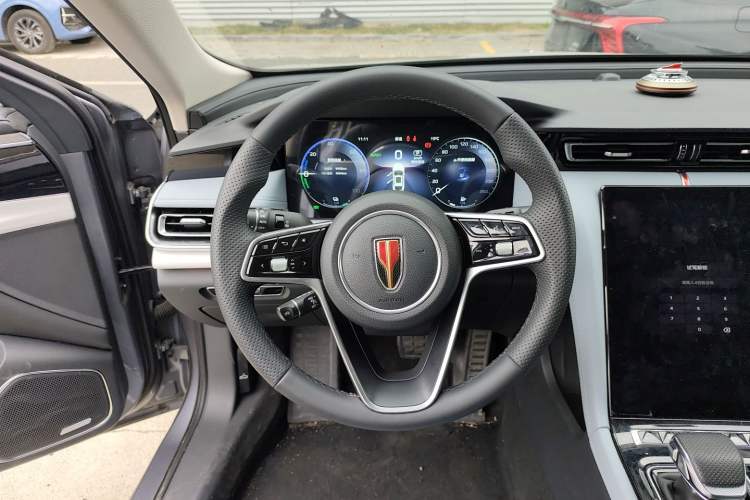 Used Hongqi H5 PHEV 2025 170 Super Hybrid Version Steering Wheel