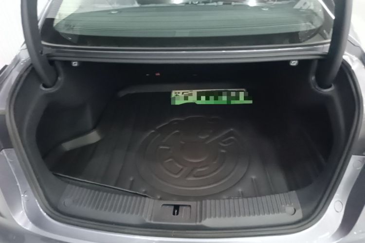 Used Hongqi H5 PHEV 2025 170 Super Hybrid Version Trunk