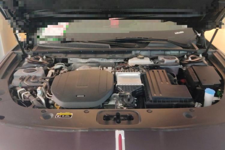 Used Hongqi H5 PHEV 2025 170 Super Hybrid Version Engine Bay