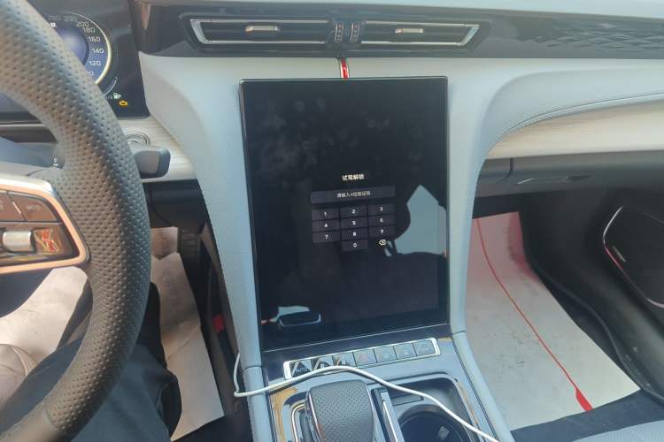 Used Hongqi H5 PHEV 2025 170 Super Hybrid Version Audio And AC Panel