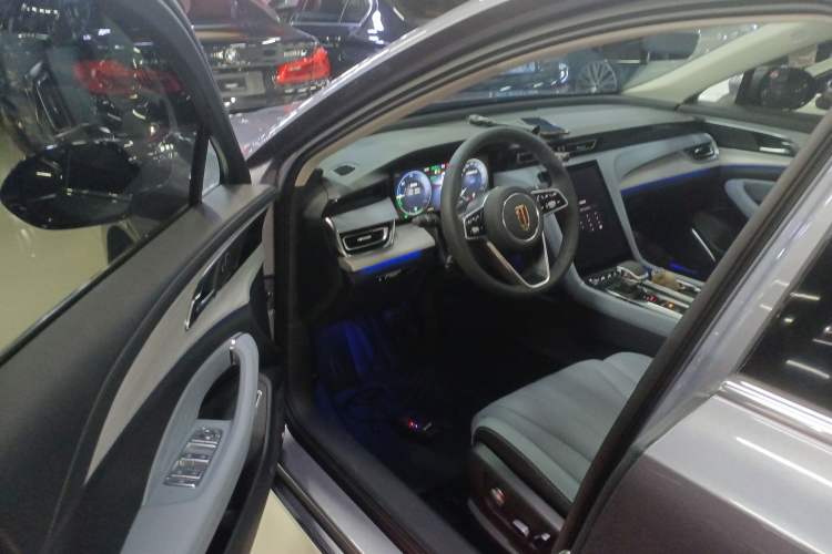 Used Hongqi H5 PHEV 2025 170 Super Hybrid Version Driver Seat