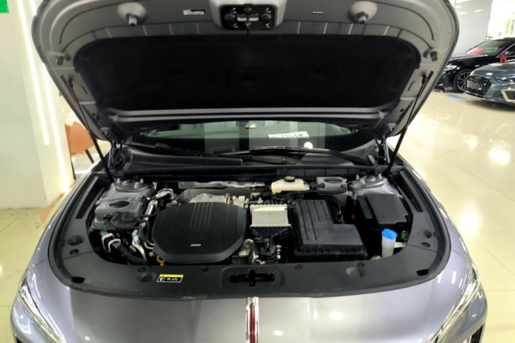 Used Hongqi H5 PHEV 2025 170 Super Hybrid Version Engine Bay