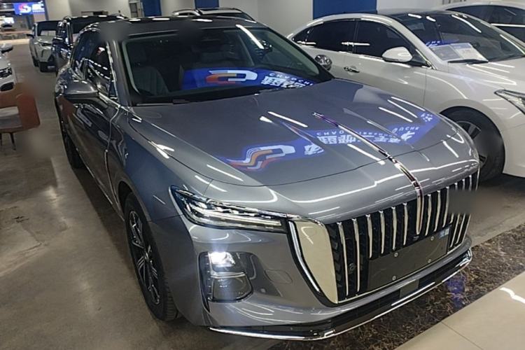 Used Hongqi H5 PHEV 2025 170 Super Hybrid Version Front Right 45 Deg