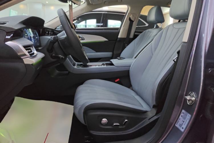 Used Hongqi H5 PHEV 2025 170 Super Hybrid Version Left Front Seat
