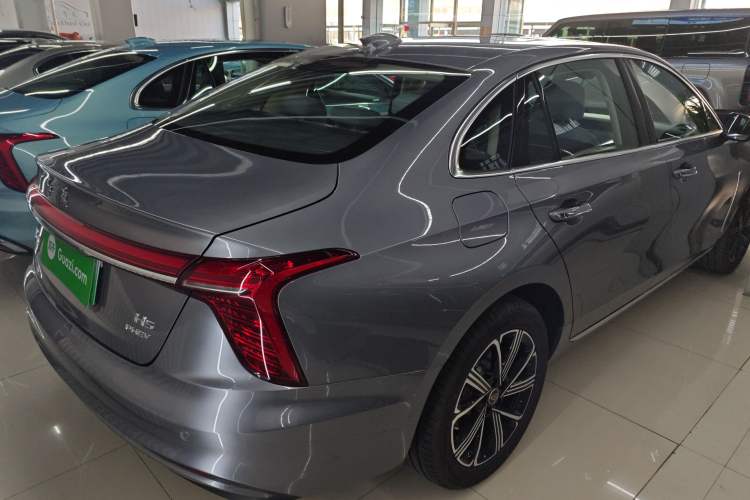 Used Hongqi H5 PHEV 2025 170 Super Hybrid Version Rear Right 45 Deg