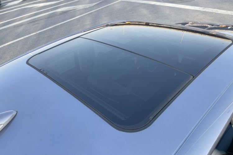 Used Hongqi H5 PHEV 2025 170 Super Hybrid Version Roof