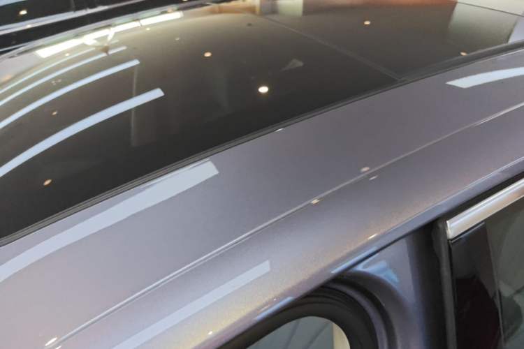 Used Hongqi H5 PHEV 2025 170 Super Hybrid Version Roof