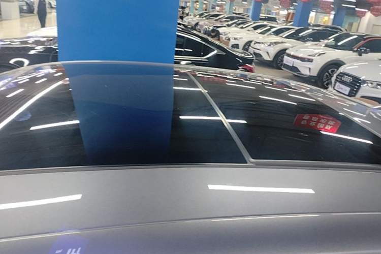 Used Hongqi H5 PHEV 2025 170 Super Hybrid Version Roof