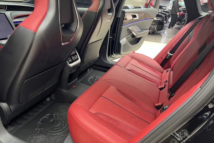 Used Hongqi H6 2024 2.0T ZhiShang Version Interior 9