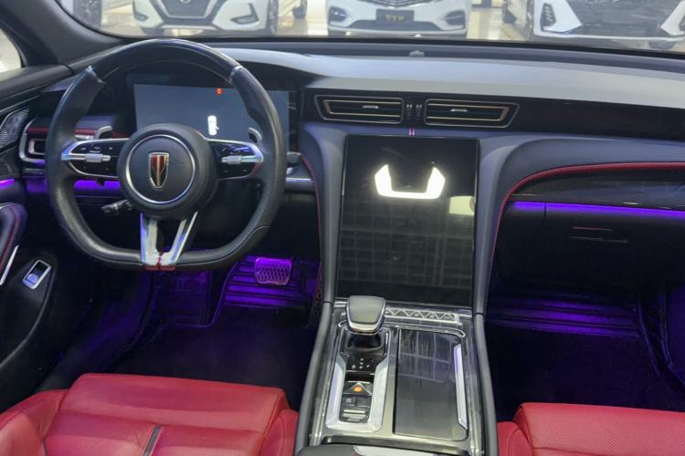 Used Hongqi H6 2023 2.0T ZhiShang Version Audio And AC Panel