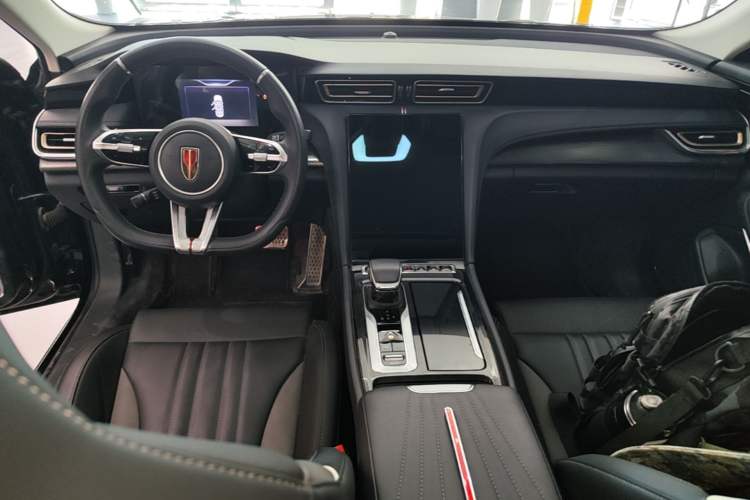 Used Hongqi H6 2023 2.0T ZhiMei Edition Center Console