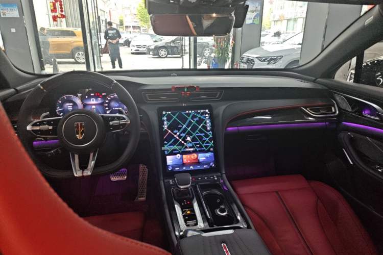 Used Hongqi H6 2023 2.0T ZhiShang Version Center Console