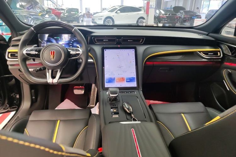 Used Hongqi H6 2023 2.0T ZhiShang Version Center Console
