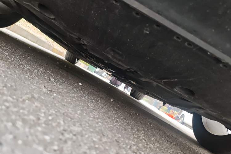Used Hongqi H6 2023 2.0T ZhiShang Version Chassis Front