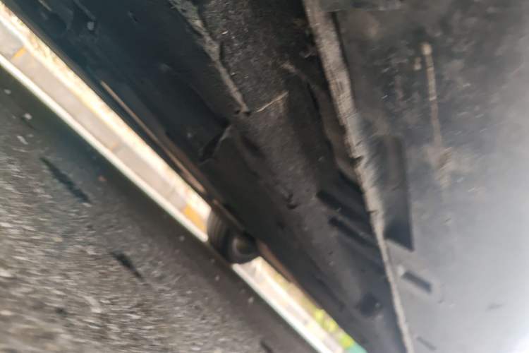 Used Hongqi H6 2023 2.0T ZhiShang Version Chassis Front Left