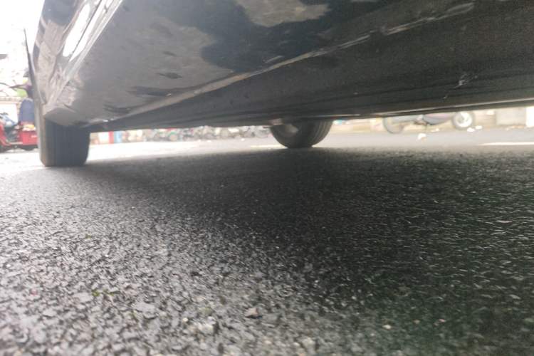 Used Hongqi H6 2023 2.0T ZhiMei Edition Chassis Front Right