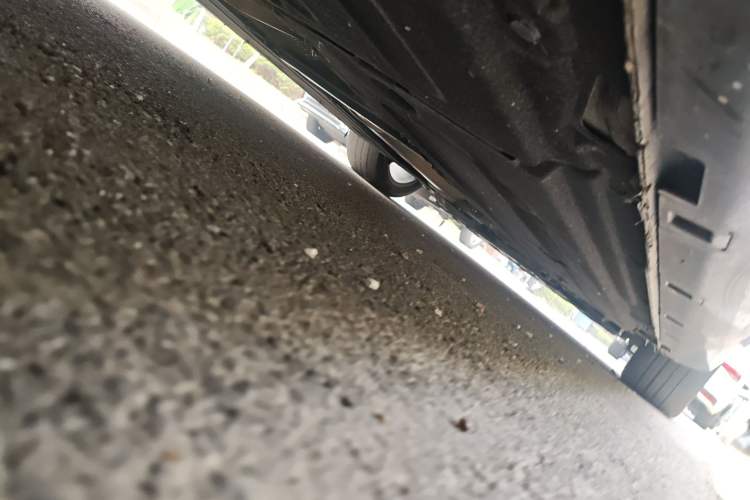 Used Hongqi H6 2023 2.0T ZhiShang Version Chassis Rear Right