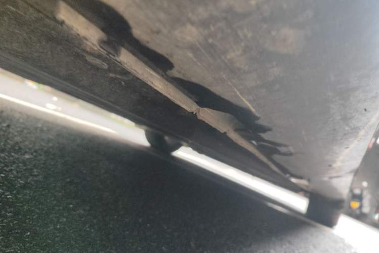 Used Hongqi H6 2023 2.0T ZhiMei Edition Chassis Rear Right