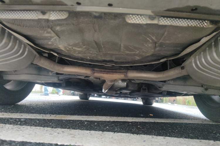 Used Hongqi H6 2023 2.0T ZhiMei Edition Chassis Rear