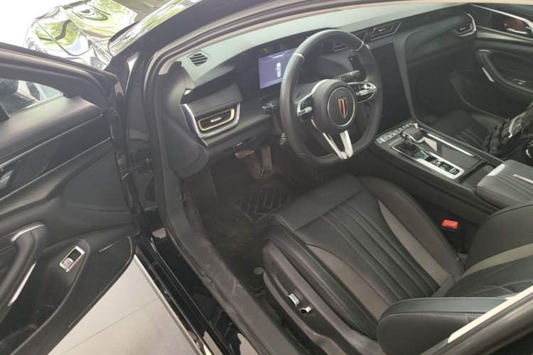 Used Hongqi H6 2023 2.0T ZhiMei Edition Driver Seat