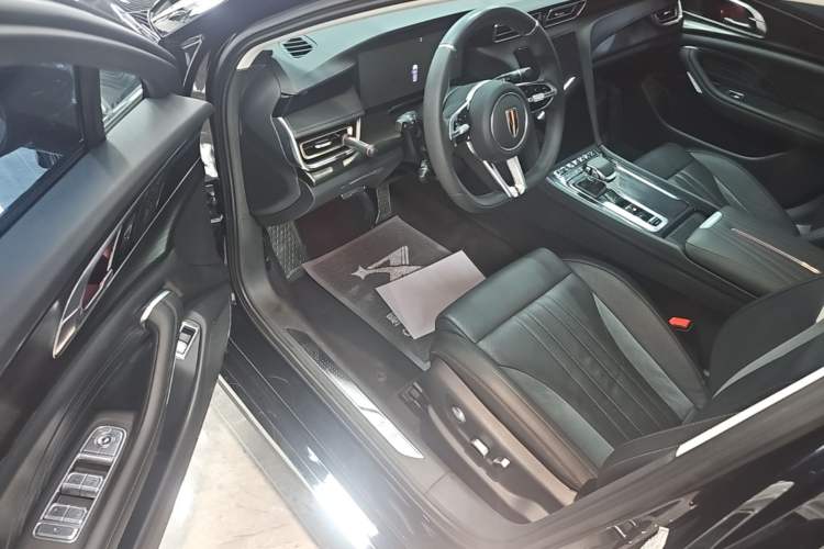 Used Hongqi H6 2023 2.0T Zhiyi Version Driver Seat