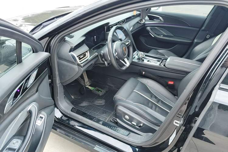 Used Hongqi H6 2023 2.0T ZhiShang Version Driver Seat
