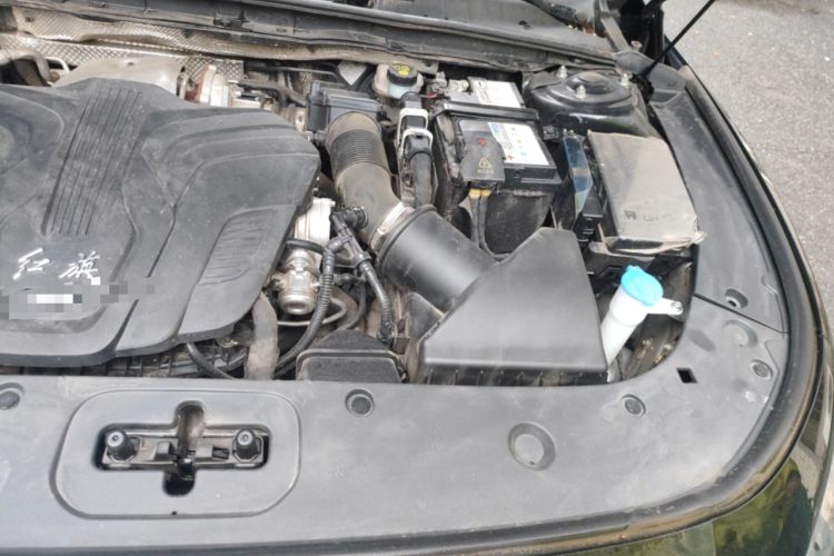 Used Hongqi H6 2023 2.0T ZhiMei Edition Engine Bay Left