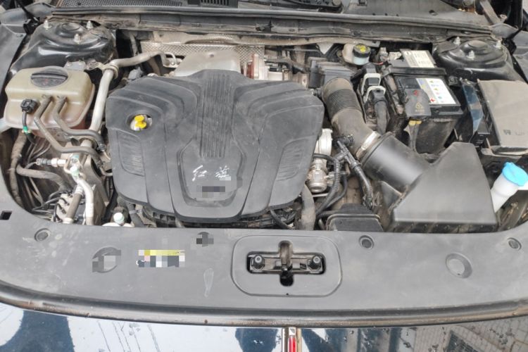 Used Hongqi H6 2023 2.0T ZhiMei Edition Engine Bay