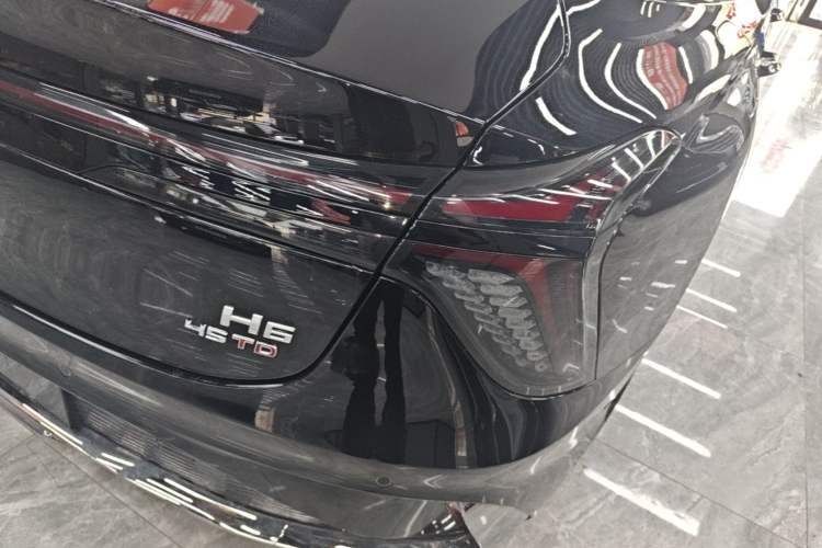Used Hongqi H6 2023 2.0T ZhiShang Version Exterior 3