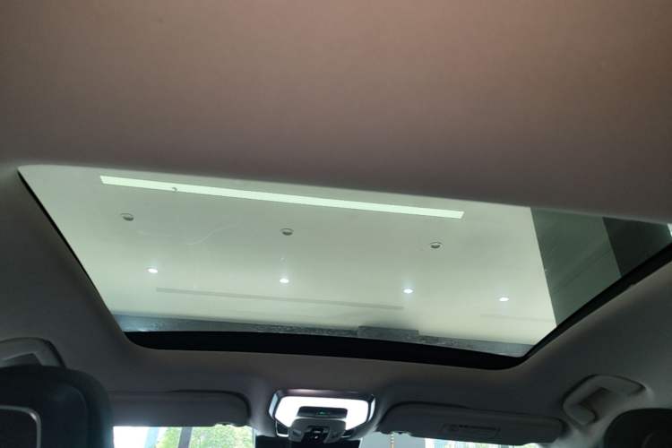 Used Hongqi H6 2023 2.0T ZhiMei Edition Headliner