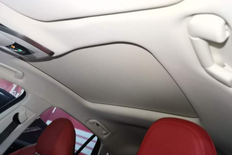 Used Hongqi H6 2023 2.0T Zhiyi Version Headliner