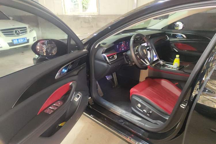 Used Hongqi H6 2023 2.0T Zhiyi Version Interior 3