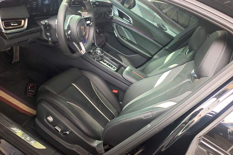 Used Hongqi H6 2023 2.0T ZhiShang Version Left Front Seat