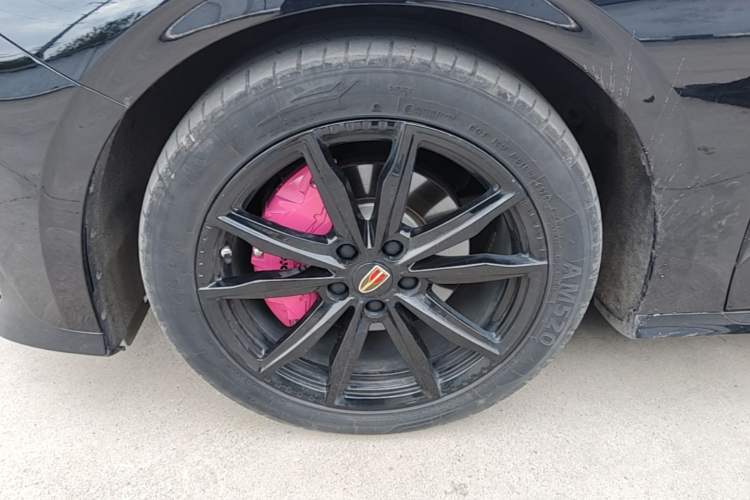 Used Hongqi H6 2023 2.0T ZhiShang Version Left Front Wheel Hub