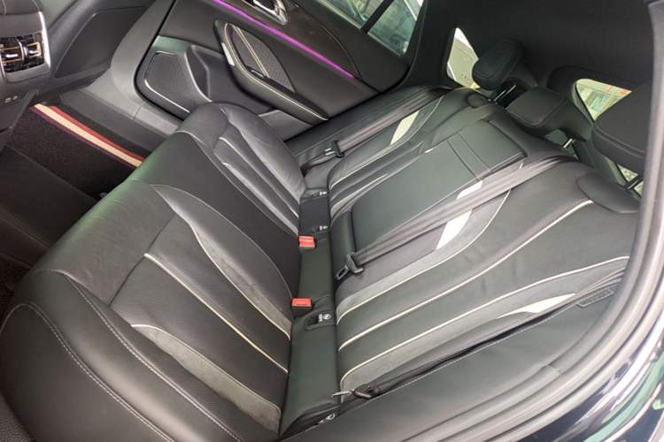 Used Hongqi H6 2023 2.0T ZhiShang Version Left Rear Seat